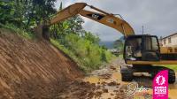 Desazolve y conformación de muros a lo largo del río Villa
